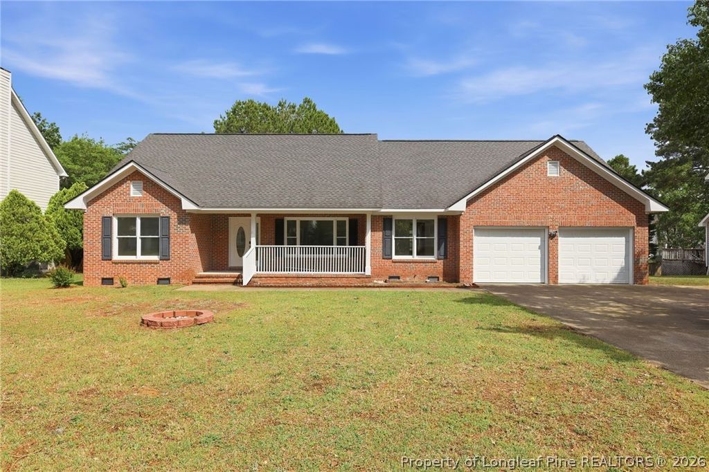 Photo of 1967 Oakview Drive, Fayetteville, NC 28314 (MLS # 762494)