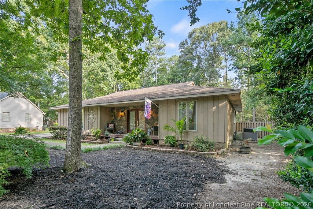 Photo of 3344 Rustburg Drive, Fayetteville, NC 28303 (MLS # 768950)