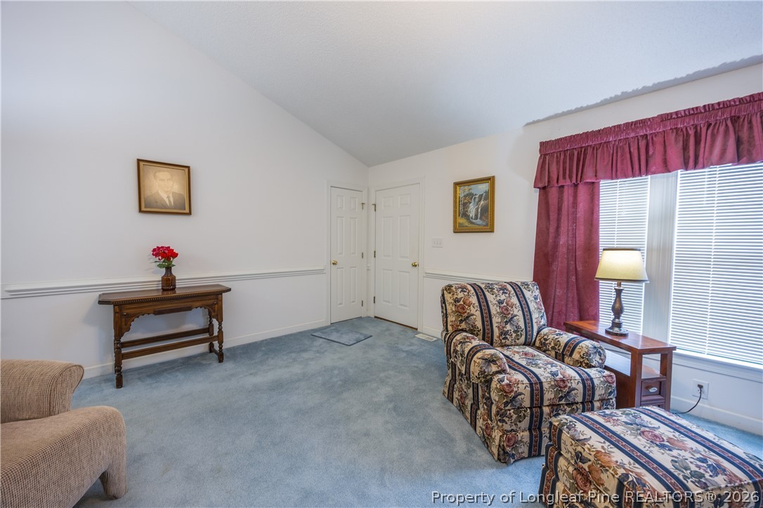 401 W Brocklyn Street