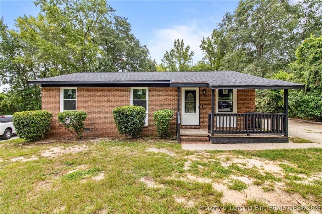 Photo of 314 Brookwood Avenue, Fayetteville, NC 28301 (MLS # 756625)