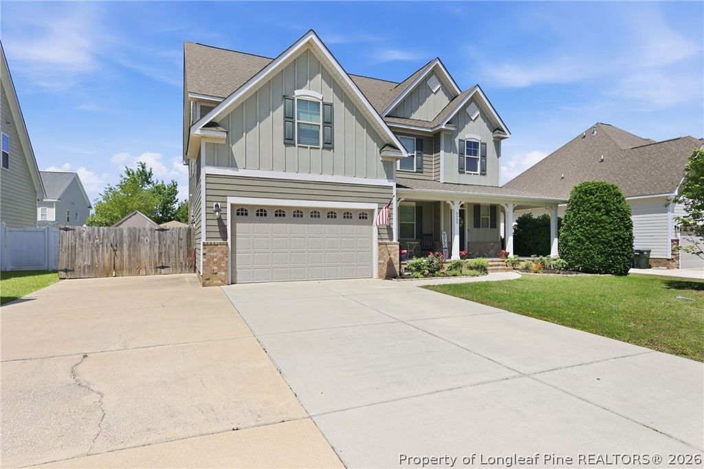 Photo of 3029 Eaglecrest Lane, Fayetteville, NC 28306 (MLS # 762192)