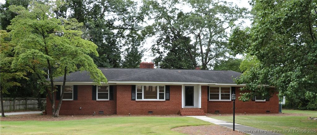 Photo of 309 W 26th Street, Lumberton, NC 28358 (MLS # 750615)