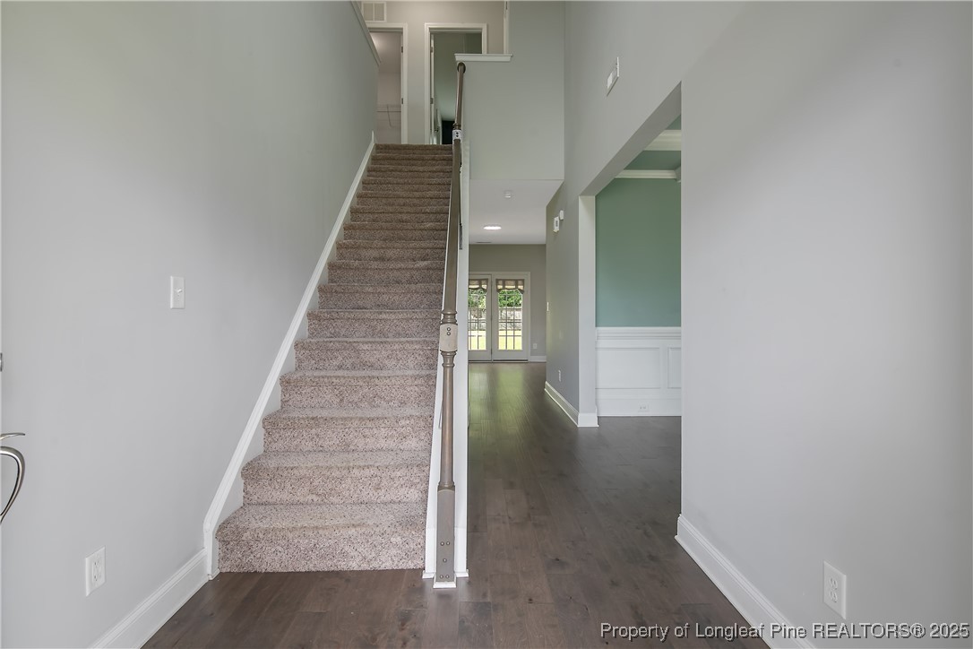 4252 Pleasantburg Drive