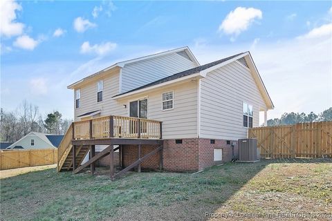 A home in Raeford