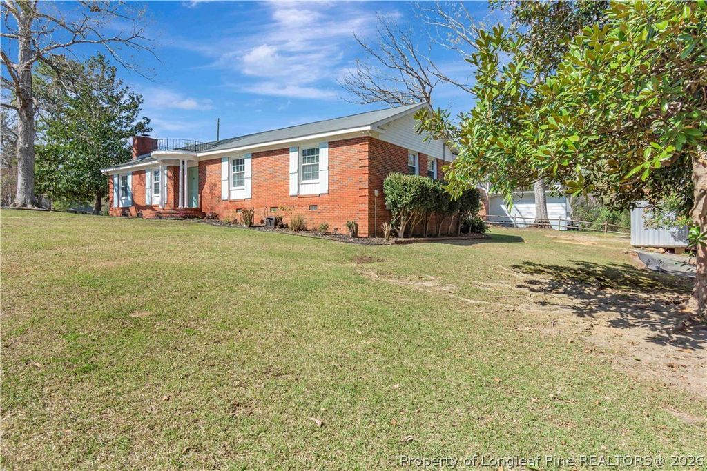 Photo of 339 Edinburgh Drive, Fayetteville, NC 28303 (MLS # 759328)