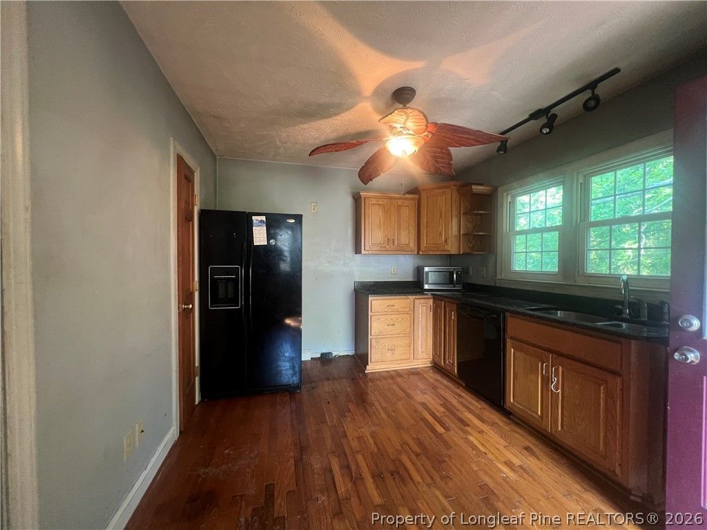Photo of 961 McKimmon Road, Fayetteville, NC 28303 (MLS # 766206)