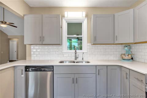 Tiny photo for 5317 Republic Avenue, Hope Mills, NC 28348 (MLS # 764890)