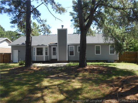 Single Family Residence in Fayetteville NC 1190 Butterwood Circle 4.jpg