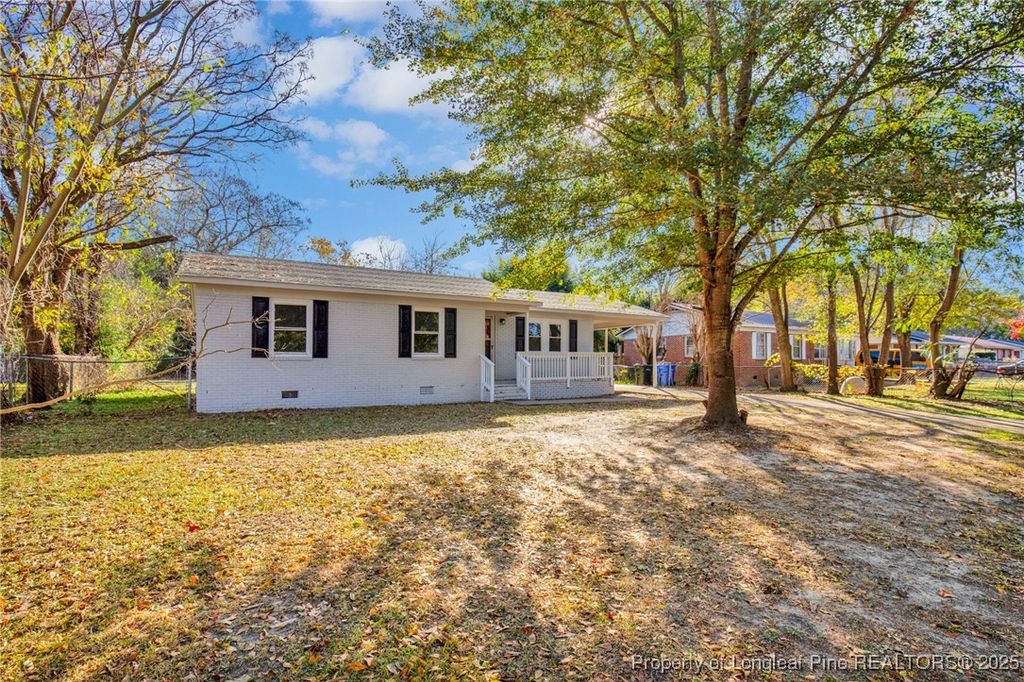 Photo of 6561 Stillwater Drive, Fayetteville, NC 28304 (MLS # 753291)