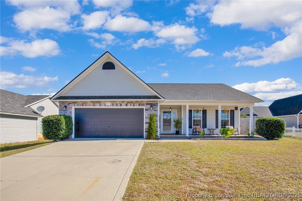 Photo of 2219 Puffin Place, Fayetteville, NC 28306 (MLS # 752689)