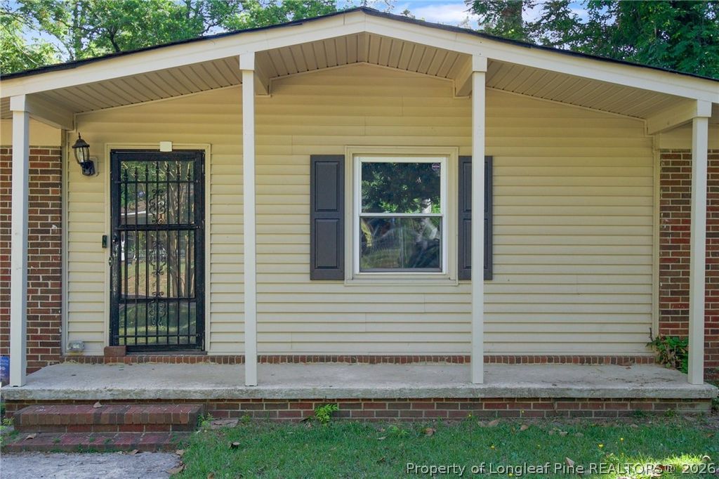Photo of 405 Perth Street, Fayetteville, NC 28314 (MLS # 762063)