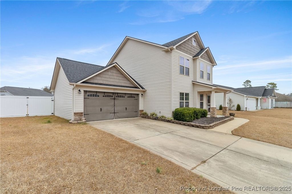Photo of 617 Collinwood Drive, Raeford, NC 28376 (MLS # 755108)