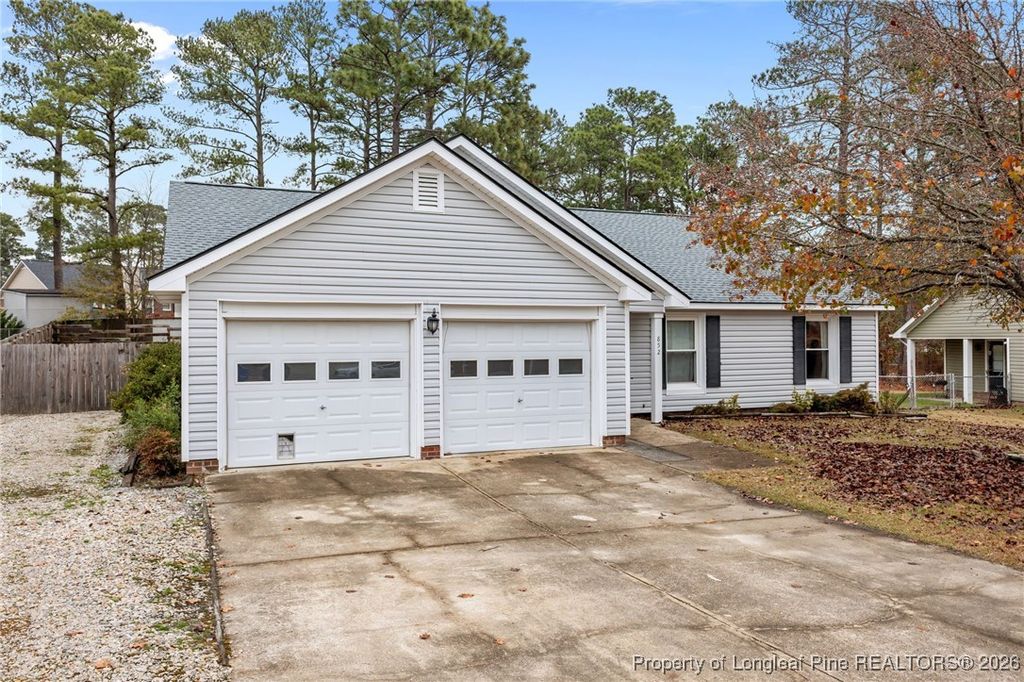 Photo of 852 Santiato Drive, Fayetteville, NC 28314 (MLS # 755388)