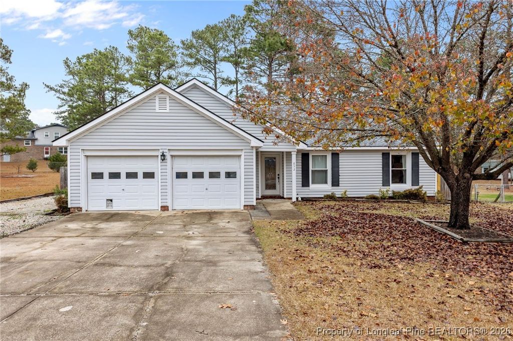 Photo of 852 Santiato Drive, Fayetteville, NC 28314 (MLS # 755388)