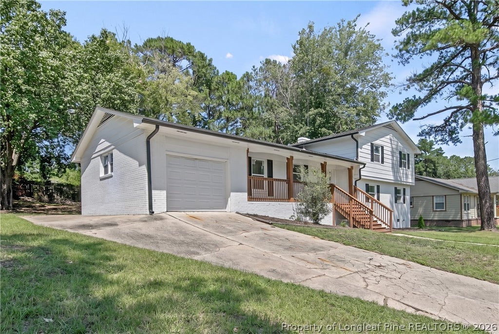 Photo of 2706 Fordham Drive, Fayetteville, NC 28304 (MLS # 768475)