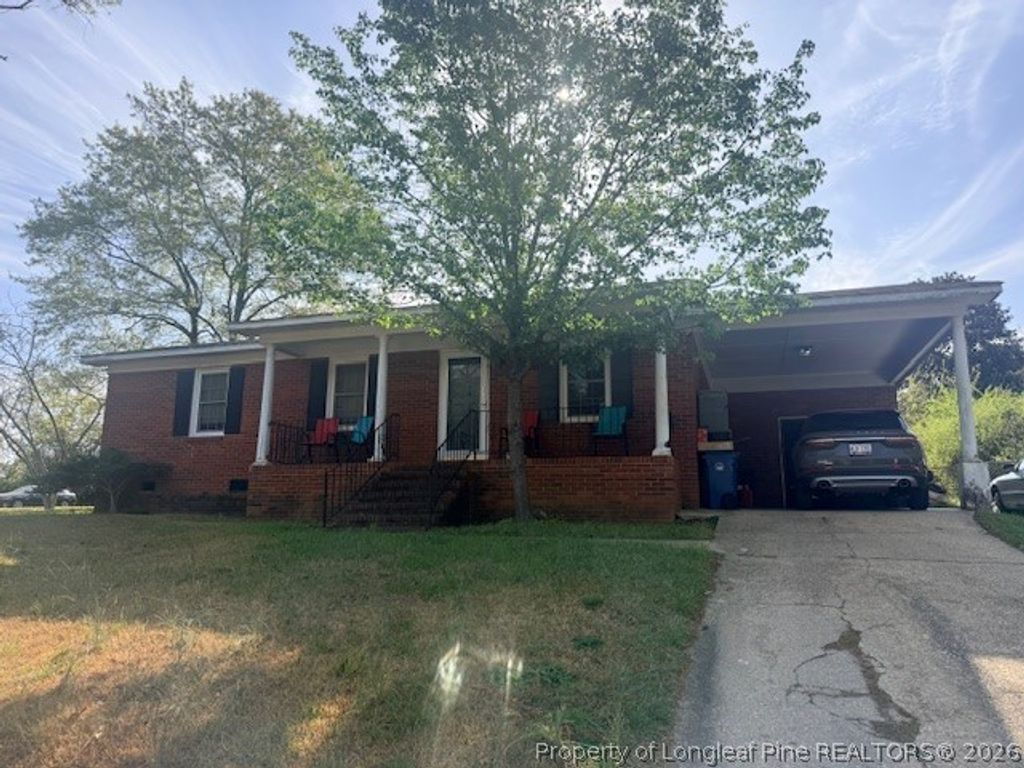 Photo of 1081 Madonna Drive, Fayetteville, NC 28311 (MLS # 760520)