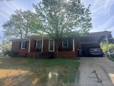 Photo of 1081 Madonna Drive, Fayetteville, NC 28311 (MLS # 760520)