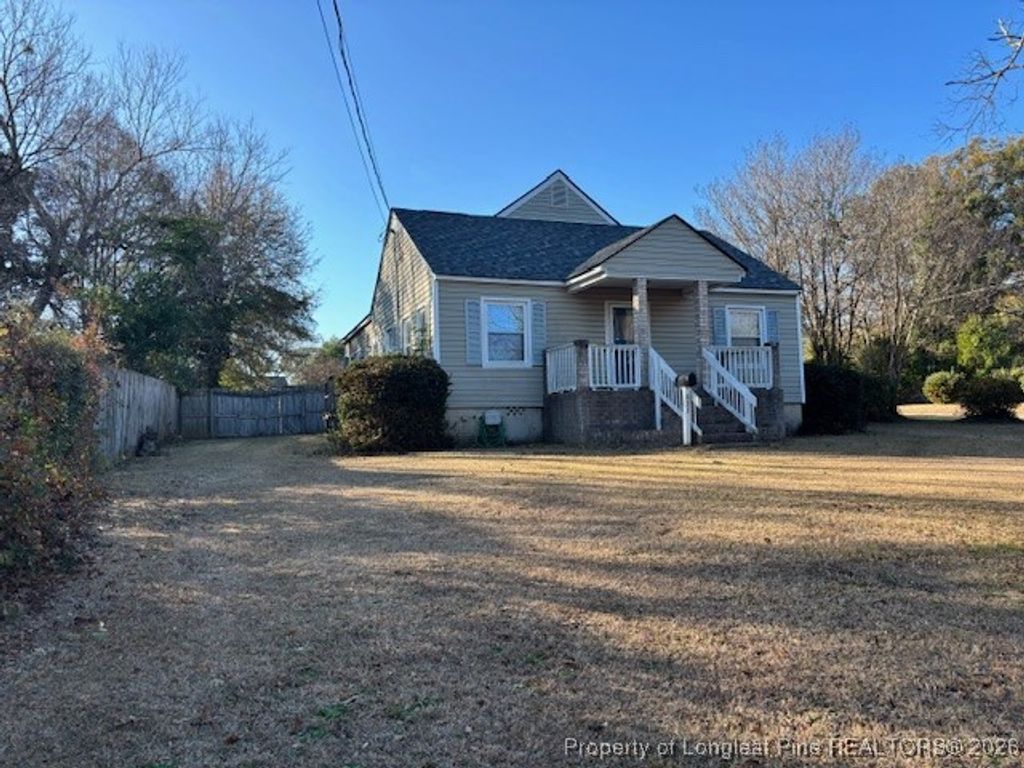 Photo of 833 Anarine Street, Fayetteville, NC 28303 (MLS # 755004)