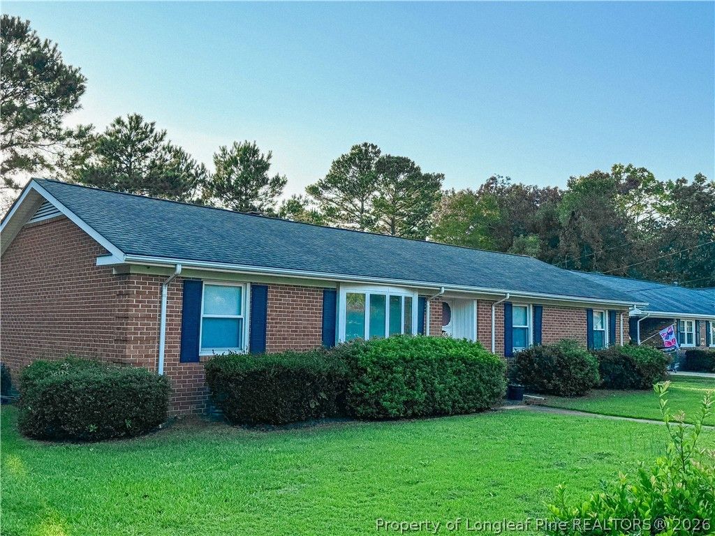 Photo of 332 Rainier Drive, Fayetteville, NC 28314 (MLS # 760063)