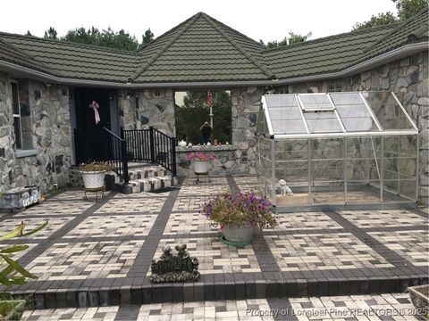 1157 Gainey Road Raeford NC 28376