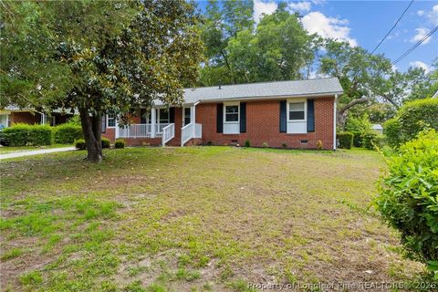 Tiny photo for 213 Lansdowne Road, Fayetteville, NC 28314 (MLS # 763678)