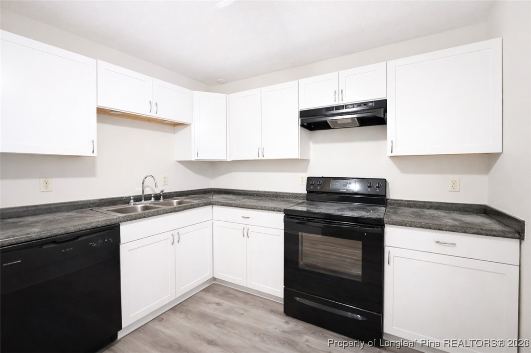 1128 Thornwood Place