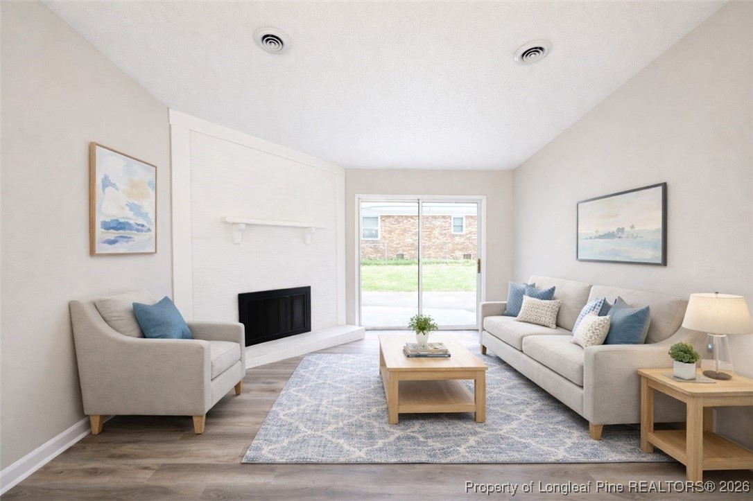 1128 Thornwood Place