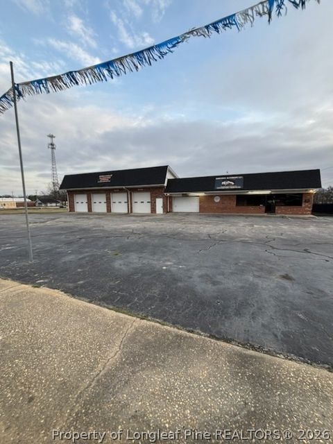 Photo of 302 E 2ND Street E, Lumberton, NC 28358 (MLS # 758272)