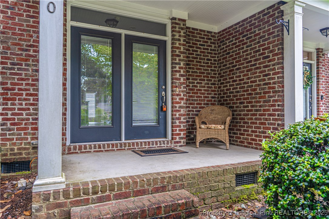 250 E Delaware Avenue