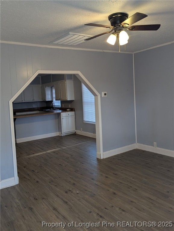 402, 406, 410 Warren Street