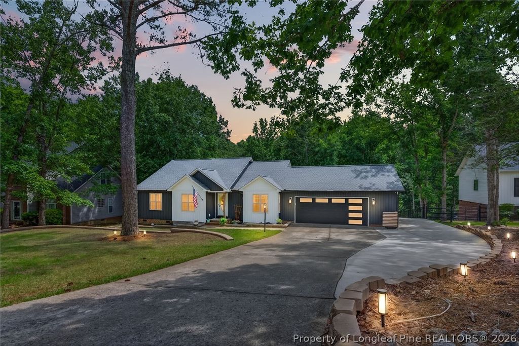 Photo of 46 Silver Lake Point, Sanford, NC 27332 (MLS # 764529)
