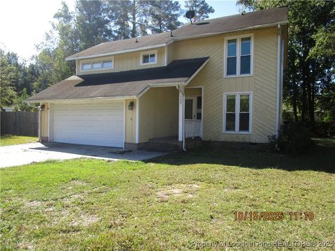 Photo of 309 Broomfield Court, Fayetteville, NC 28311 (MLS # 752404) Photo of 309 Broomfield Court, Fayetteville, NC 28311 (MLS # 752404)