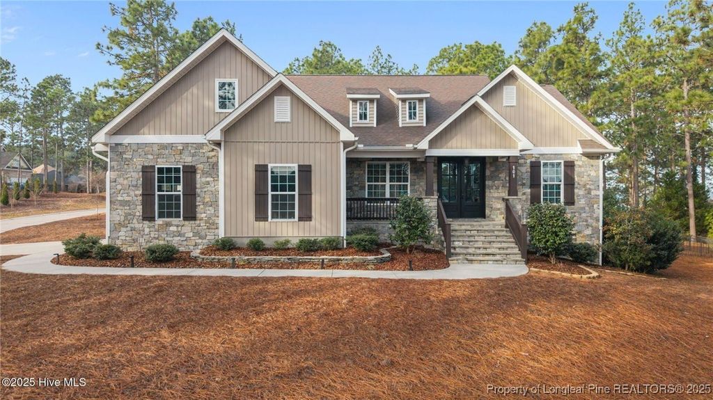 Photo of 101 Featherston Point, West End, NC 27376 (MLS # 754280)