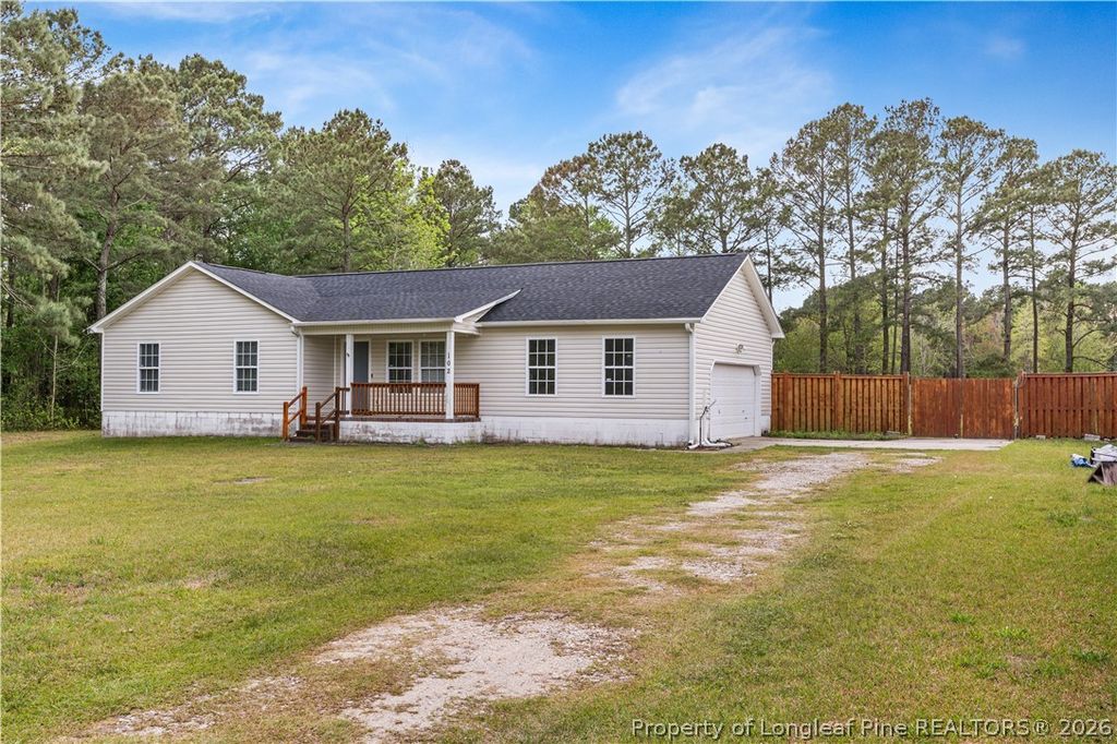 Photo of 102 Barrington Court, Maple Hill, NC 28454 (MLS # 760547)