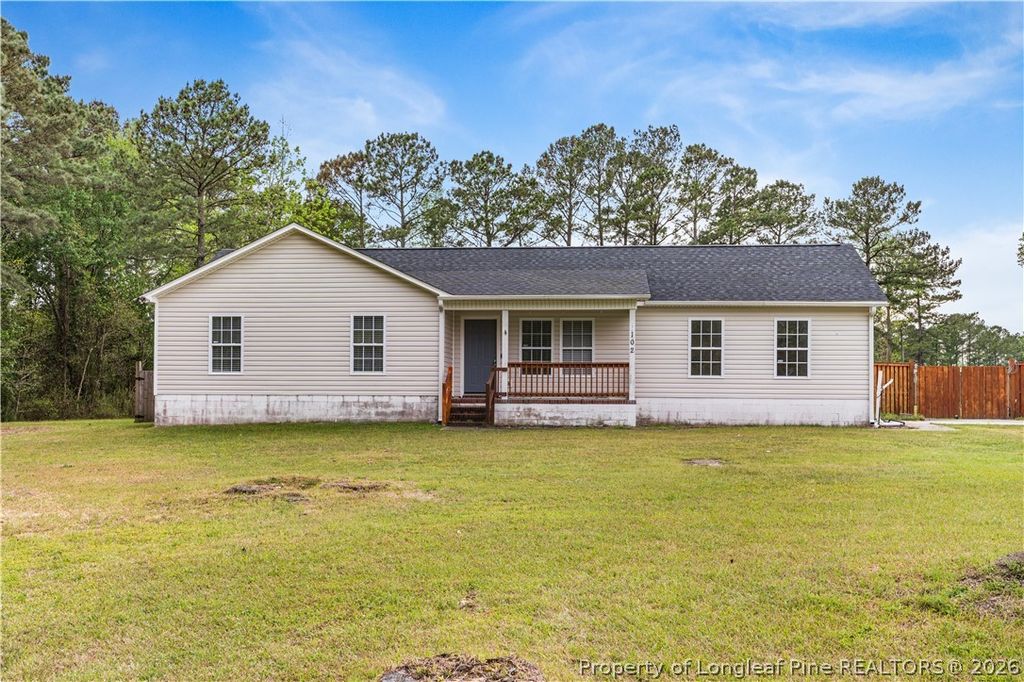 Photo of 102 Barrington Court, Maple Hill, NC 28454 (MLS # 760547)