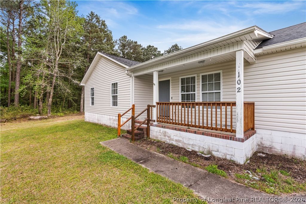 Photo of 102 Barrington Court, Maple Hill, NC 28454 (MLS # 760547)