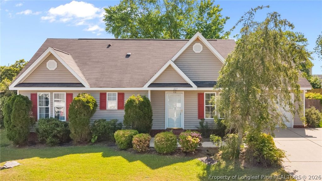 Photo of 105 S Buttress Drive, Fuquay Varina, NC 27526 (MLS # 761423)