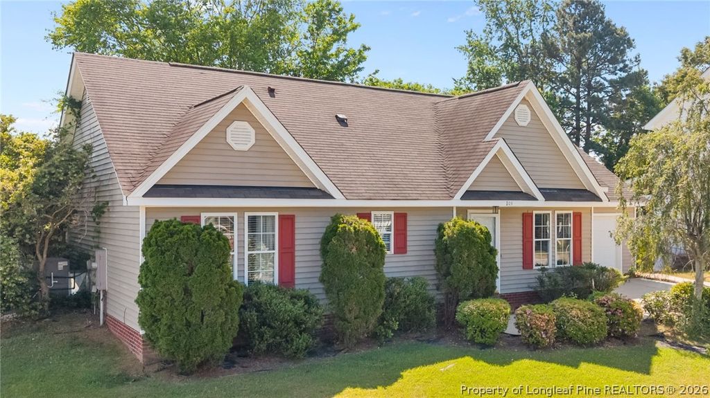 Photo of 105 S Buttress Drive, Fuquay Varina, NC 27526 (MLS # 761423)