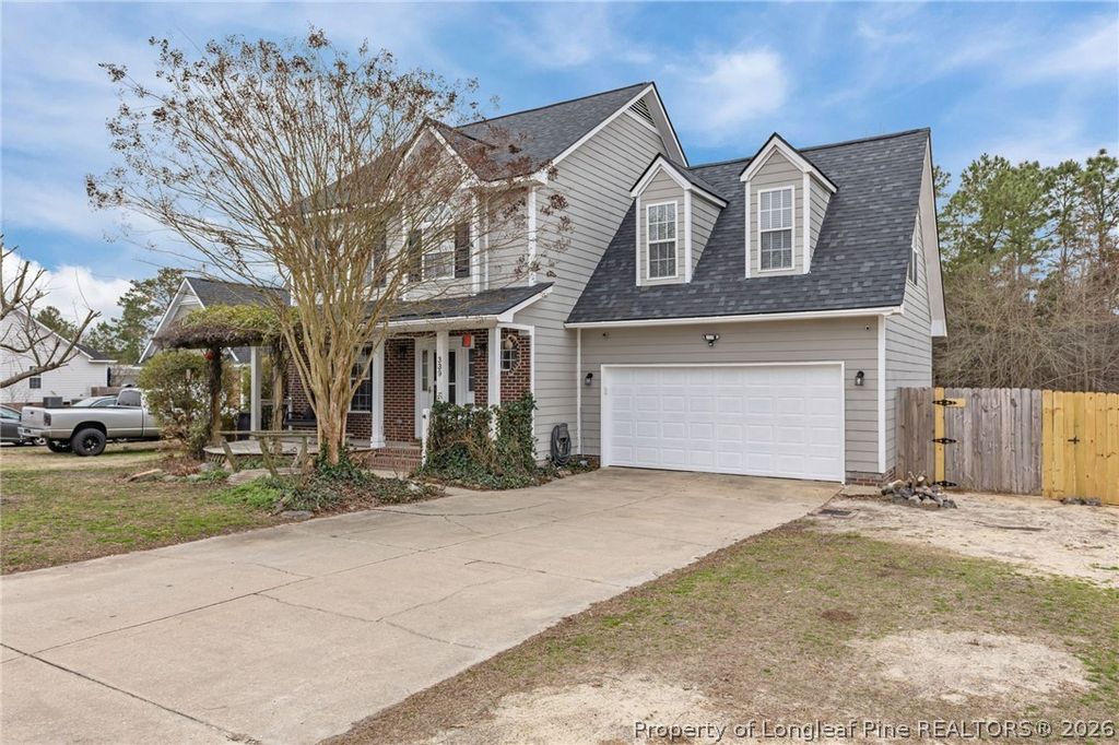 Photo of 339 Somerset Drive, Raeford, NC 28376 (MLS # 758304)