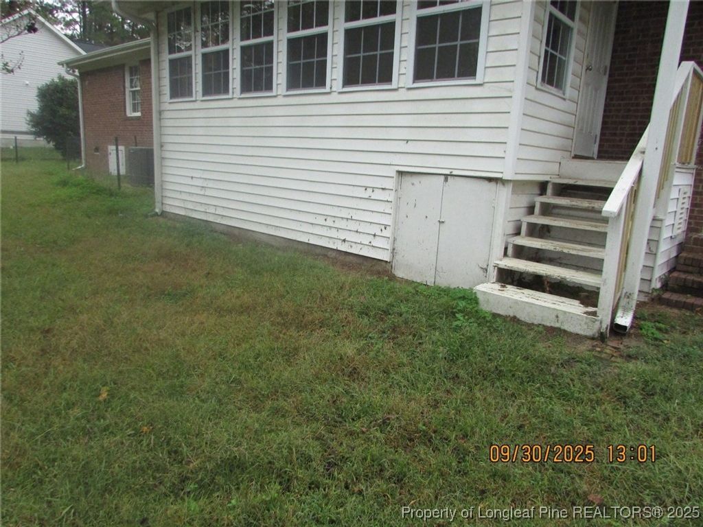 Photo of 128 Highland Drive, Lillington, NC 27546 (MLS # 751607)