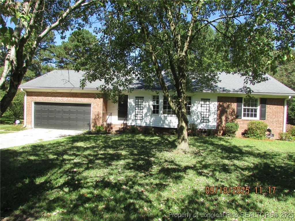 Photo of 128 Highland Drive, Lillington, NC 27546 (MLS # 751607)
