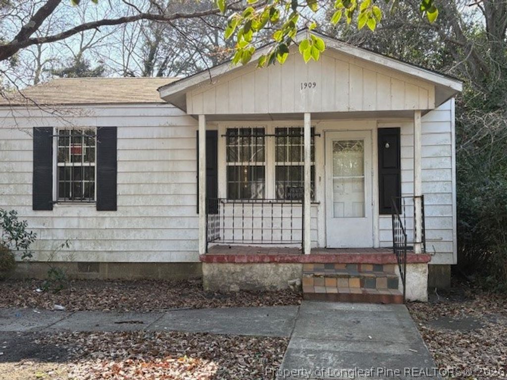 Photo of 1909 Harris Street, Fayetteville, NC 28301 (MLS # 757391)