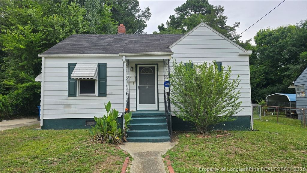 Photo of 115 Mullins Avenue, Fayetteville, NC 28301 (MLS # 764323)