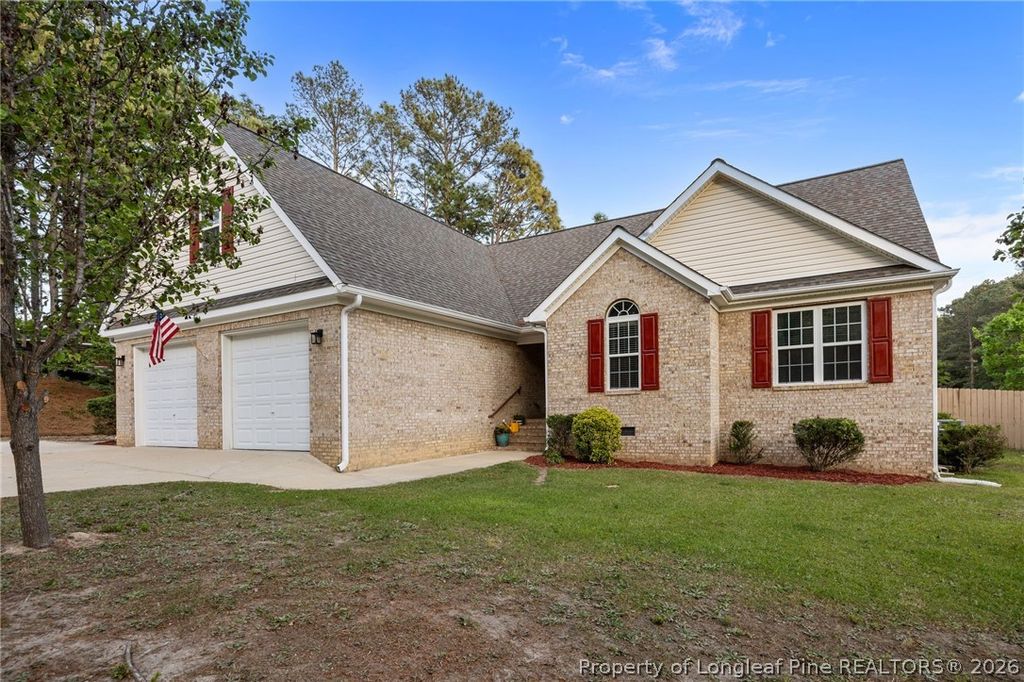 Photo of 3419 Hawthorne Street, Hope Mills, NC 28348 (MLS # 760715)