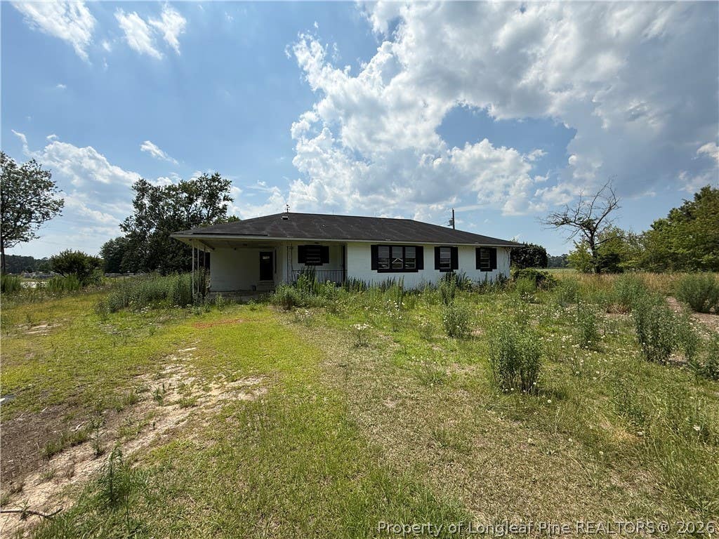 Photo of 736 Tobermory Road, Fayetteville, NC 28306 (MLS # 764282)