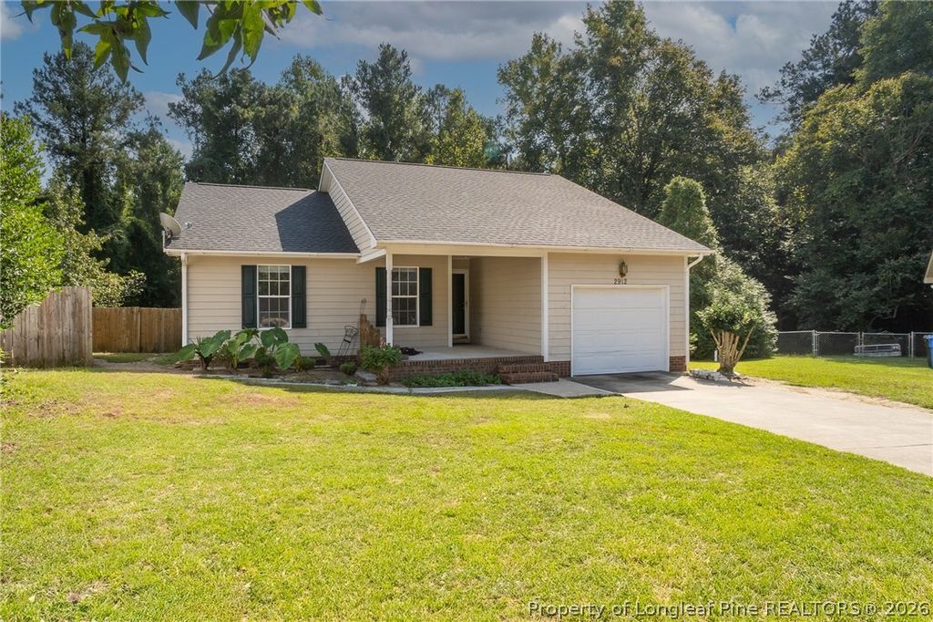 Photo of 2912 Iveystone Court, Fayetteville, NC 28301 (MLS # 760503)