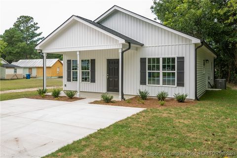 A home in Dunn