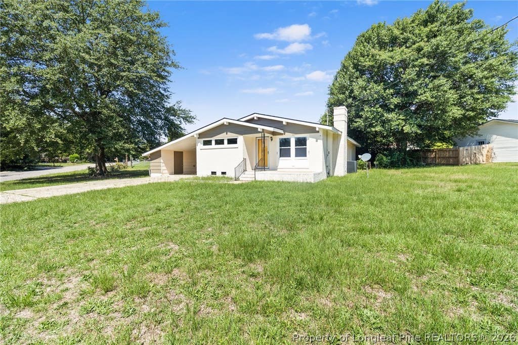 Photo of 434 Lynhurst Drive, Fayetteville, NC 28314 (MLS # 766737)