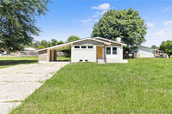 434 LYNHURST DR, FAYETTEVILLE, NC 28314 - Image 4b024f93b8c70d500ec39e5a234a57f2/4116315844