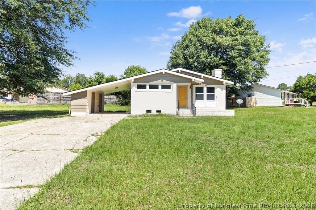 Photo of 434 Lynhurst Drive, Fayetteville, NC 28314 (MLS # 766737)